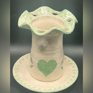 Stoneware Pottery Green Heart Toothbrush Holder